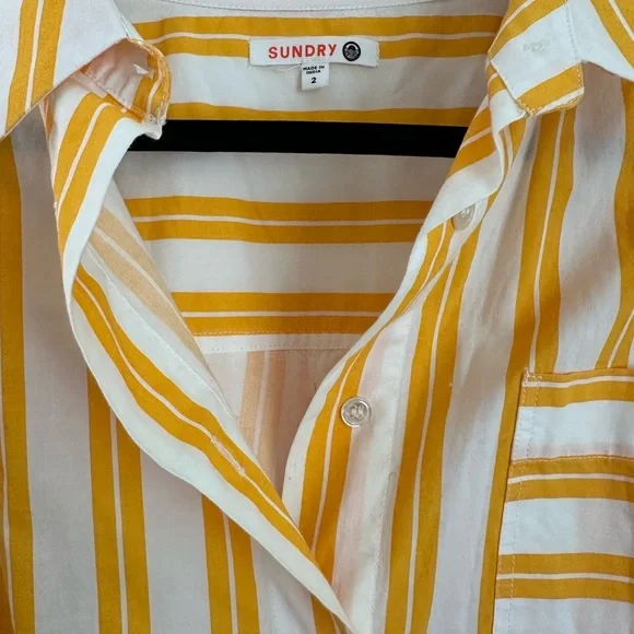 Anthropologie Sundry Matching Set (short and shorts) - Picture 5 of 6